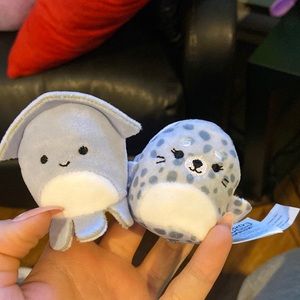 Bundle of two squishville 💜🤍